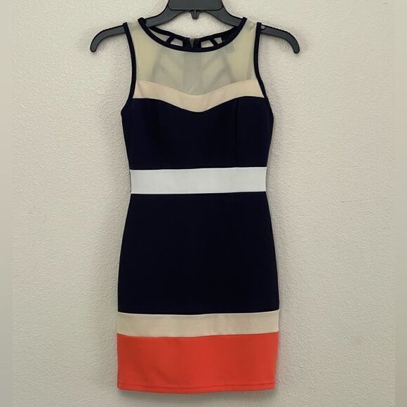 Windsor Dresses & Skirts - Windsor Color Block Dress Size Juniors Small NWT